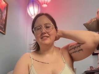 happy-lil-camgirl
