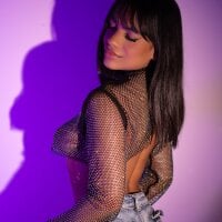 arianaa_miller_
