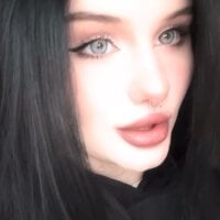 Moon_raven